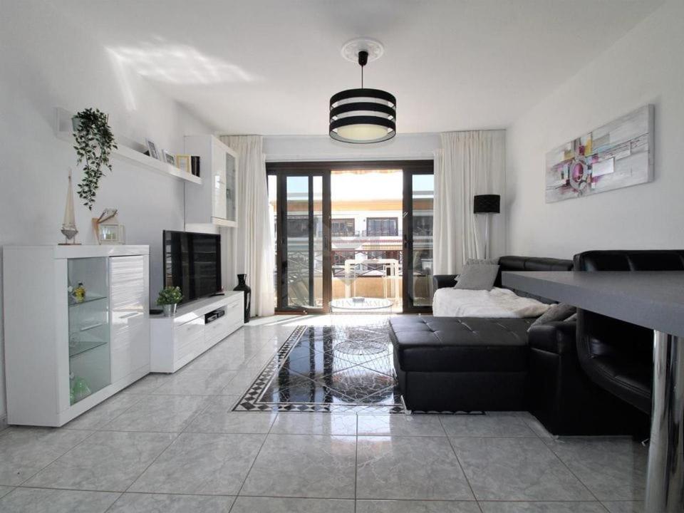 Flat Apartment Costa Del Silencio Bagian luar foto